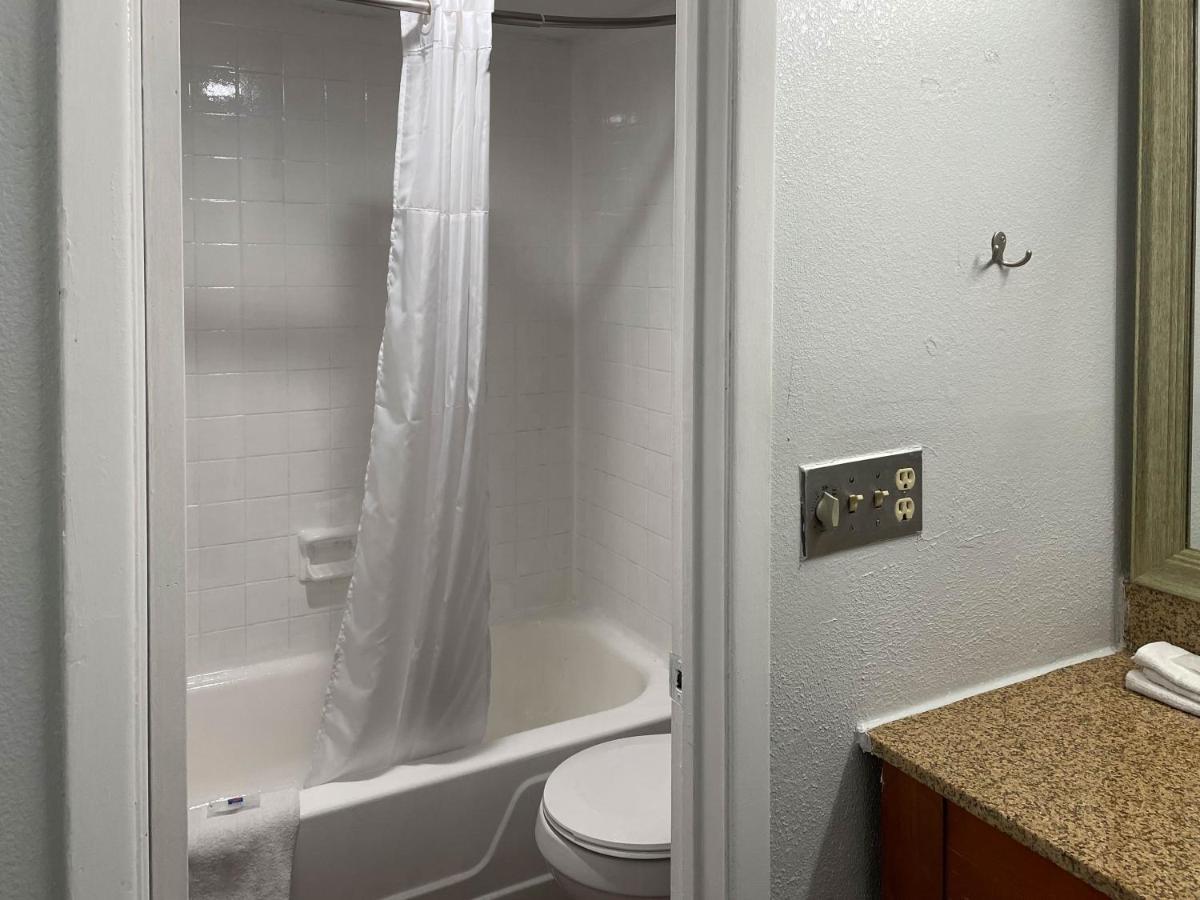 Suites Wytheville Va Buitenkant foto